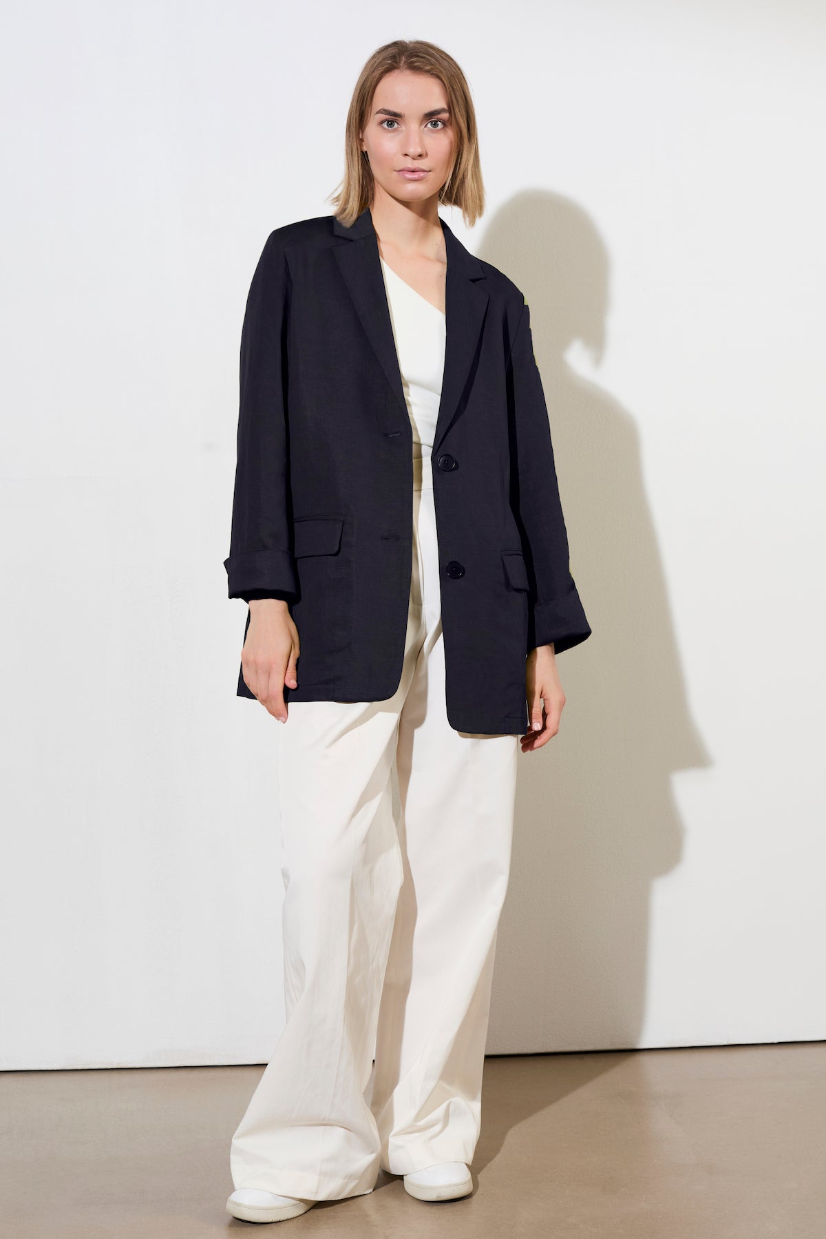 Damen Jacke Ashmont in Navy-Blau, Vorderansicht offen